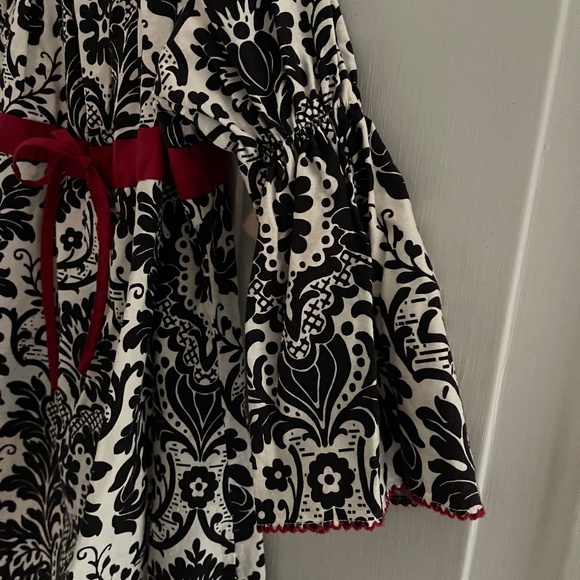 Le’ Za Me  Dress - Picture 4 of 10